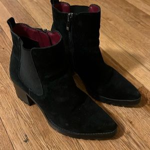 Franco Sarto suede ankle boots. Preowned. Excellent condition.